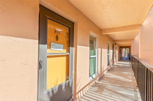 Building Photo - 8911 Blind Pass Rd