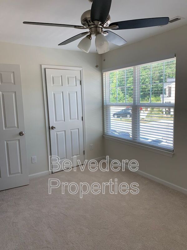 Building Photo - 105 Sommerwall Pl