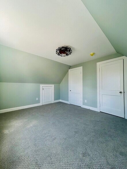 Building Photo - 35 Amherst St