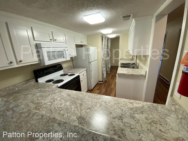 Building Photo - 4 br, 3 bath House - 162 Lions Gate Road