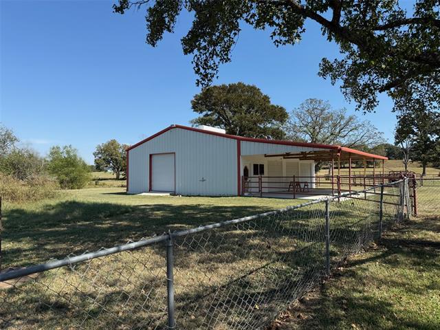 Building Photo - 752 Starr Rd