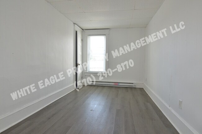 Building Photo - 38 Belmont St