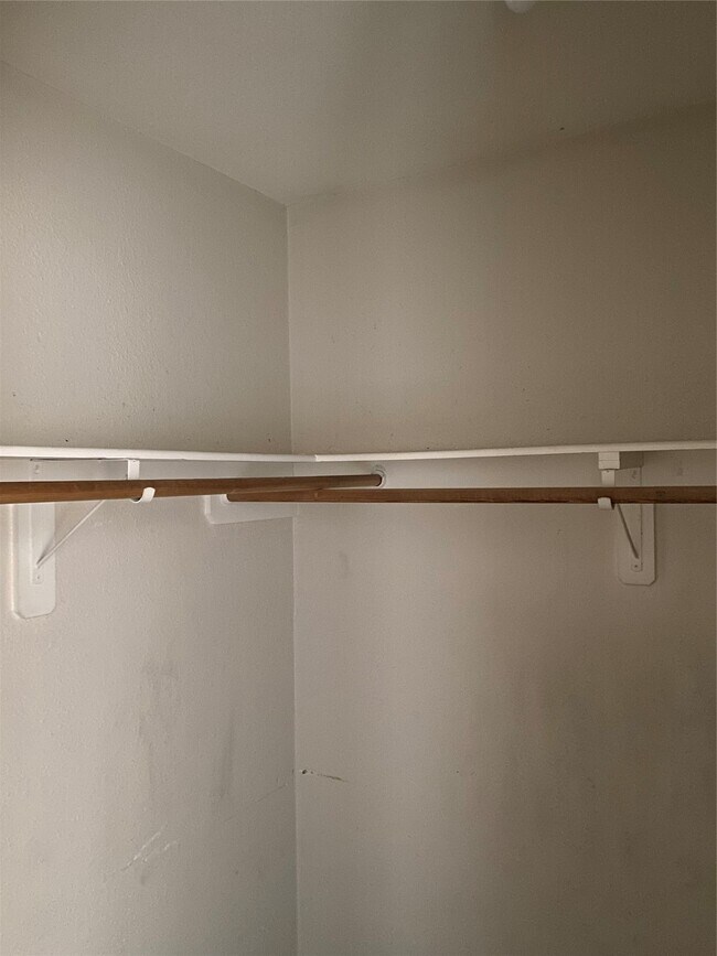 Building Photo - 6226 Cottage Pines Dr