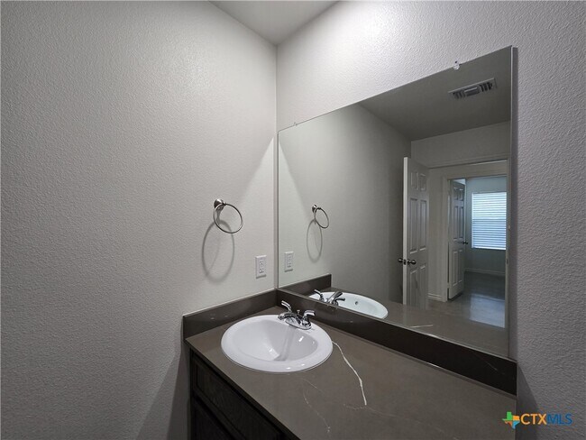 Building Photo - 2318 Zanoletti Ct