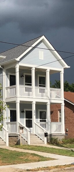 Building Photo - 207A Myrtle St