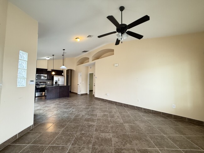 Building Photo - 13136 Freshford