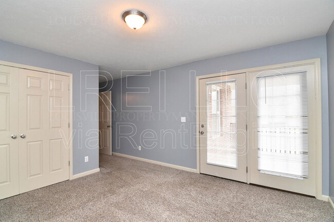 Building Photo - 304 Keeneland Dr