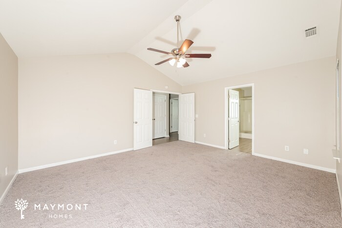 Building Photo - 7141 Silk Tree Pointe