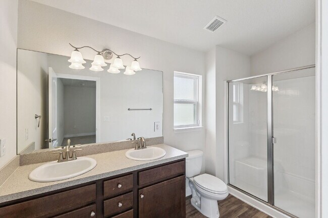 Building Photo - 458 Macon Dr