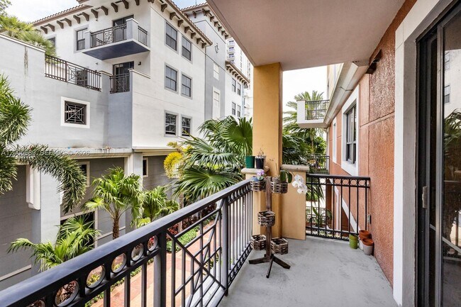 Building Photo - 8390 SW 72nd Ave