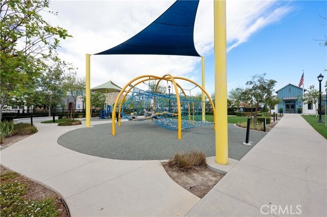 Building Photo - 4437 S Fairmount Pso