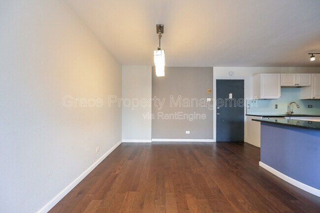 Building Photo - 888 Logan St