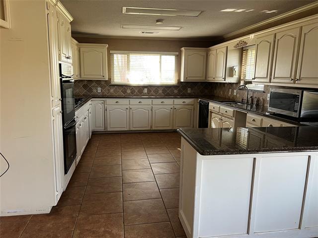 Building Photo - 251 S 2nd St