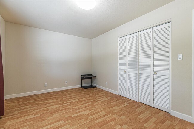 Building Photo - 755 Enright Ave