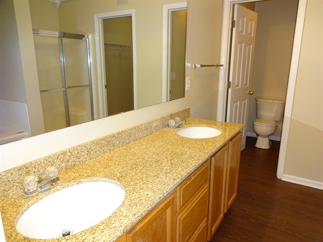 Building Photo - 11730 Sinclair Dr