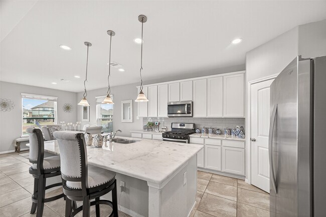 Building Photo - 3723 Lake Varano Cir