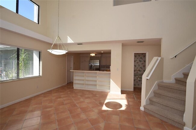 Building Photo - 74 Lake Forest Pl