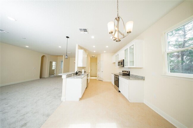 Building Photo - 1447 Kissimmee Dr