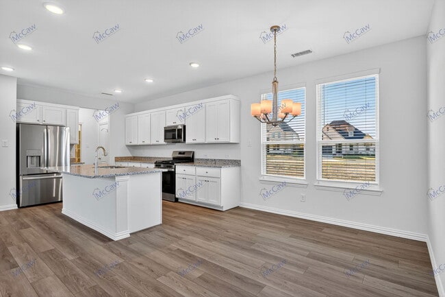 Building Photo - 512 Baker Ct