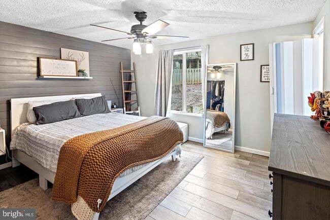 Building Photo - 1005 Aquia Dr