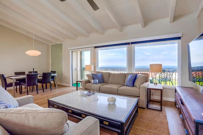 Primary Photo - 450 S Sierra Ave