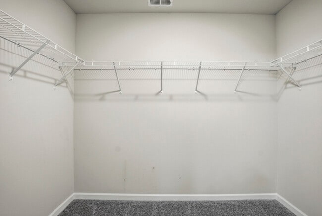 Building Photo - 106 Knotts Berry Rd