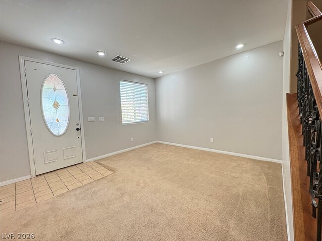 Building Photo - 5769 Danish Garden St