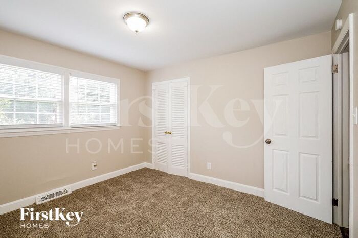 Building Photo - 1617 Calumet Pl