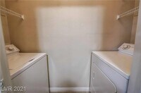 Building Photo - 2900 Sunridge Heights Pkwy