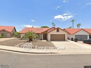 Building Photo - 5913 E Ellis St