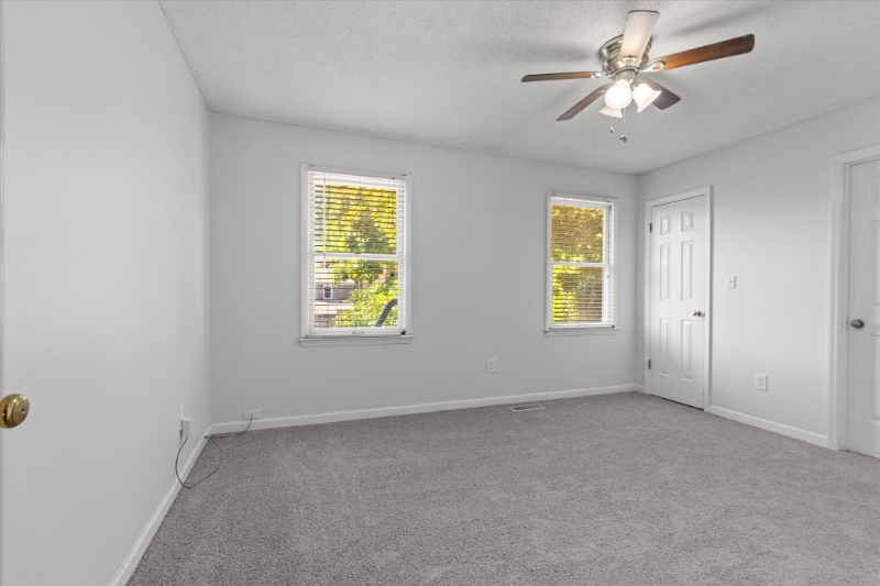 Building Photo - 11523 Jade Ln SE