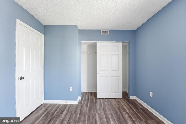 Building Photo - 15536 Horseshoe Ln