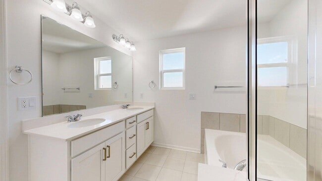 Building Photo - 5557 E Spaniel Dr