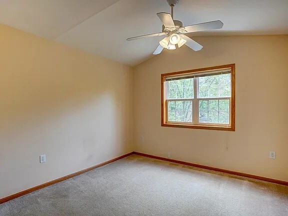 Building Photo - 1807 Carns Dr