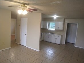 Building Photo - East County Estates Triplex