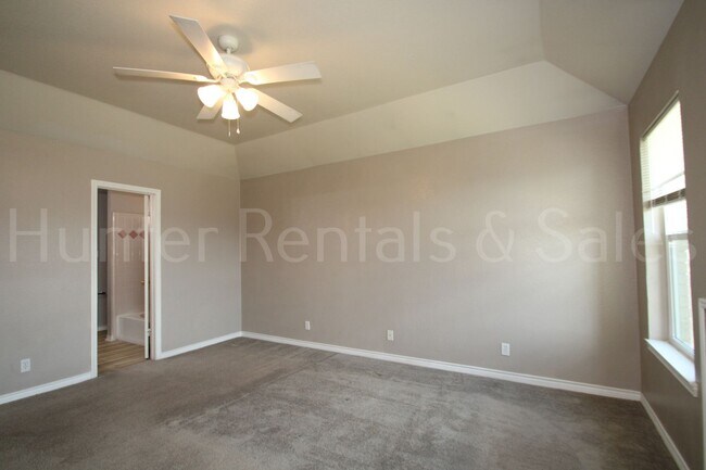 Building Photo - Well-Maintained & Move-In Ready in South Killeen