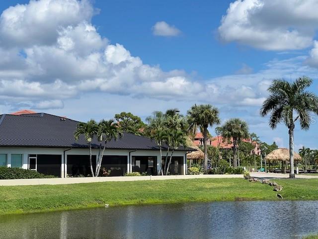 Building Photo - 3220 S Shore Dr