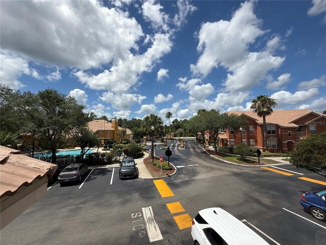 Building Photo - 8801 Villa View Cir