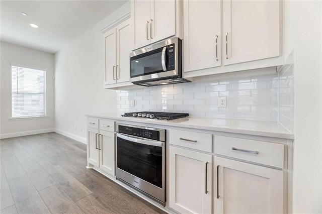 Building Photo - 4704 Corriente Vista Ln