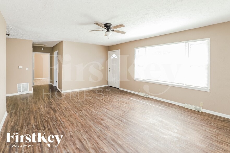 Building Photo - 11408 E Scarritt Ave