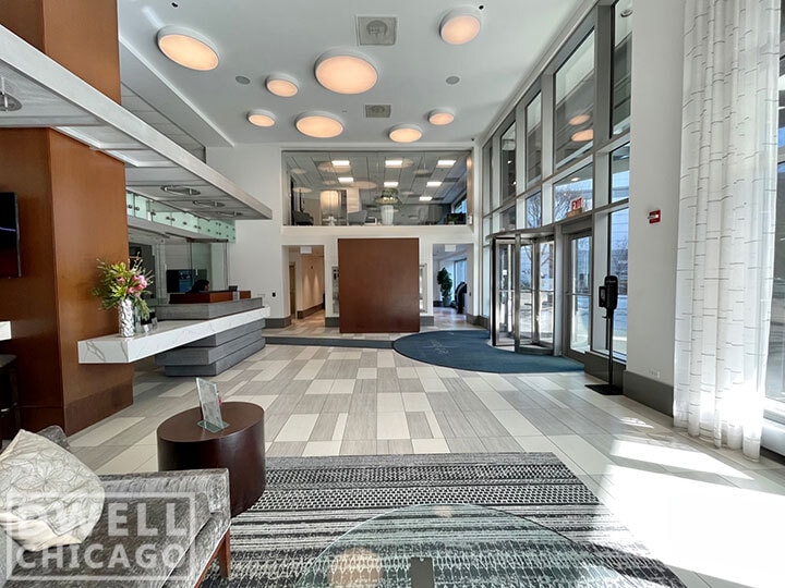 Building Photo - 216 N Canal St