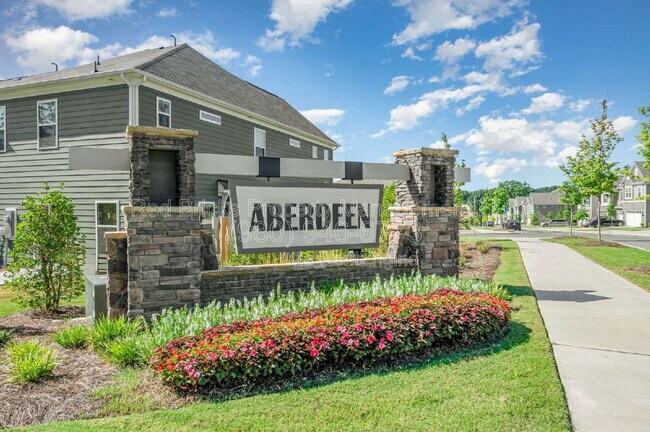 Building Photo - 5052 Falstone Dr