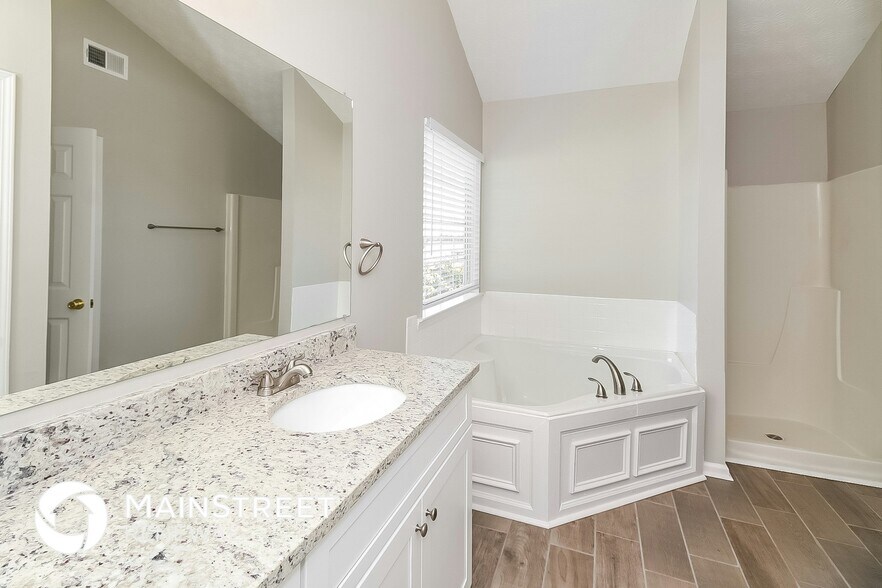 Building Photo - 968 Field View Dr