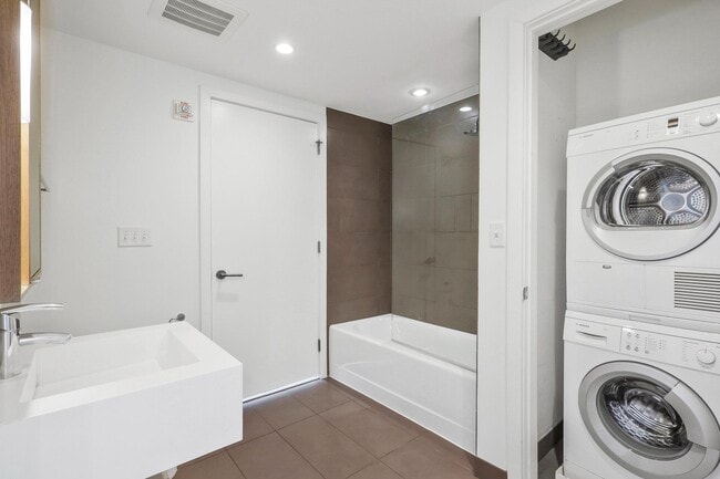 Building Photo - 1515 15th St NW