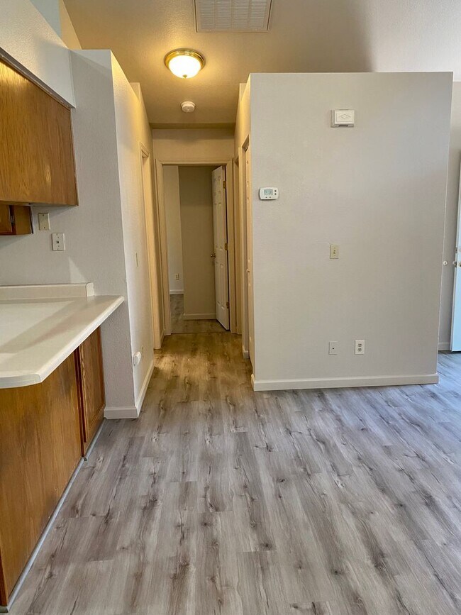 Building Photo - 3649 Canyon Loop