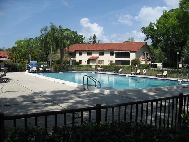 Building Photo - 5644 Gardens Dr