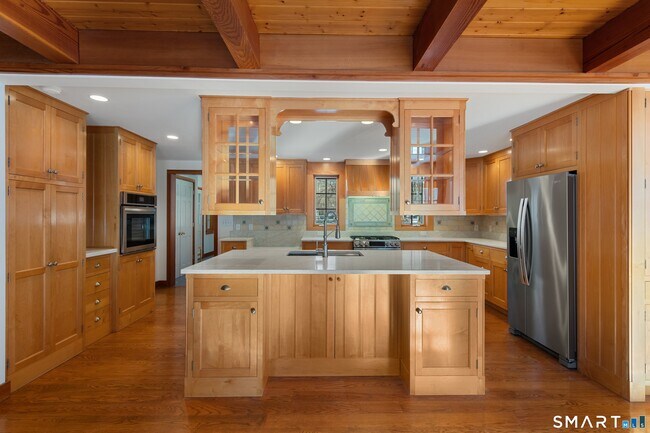 Building Photo - 111 Lyons Plain Rd