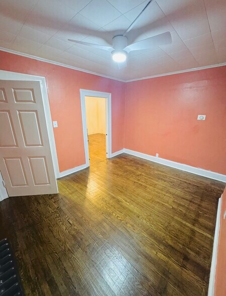 Dining room - 412 Pearl Lake Rd