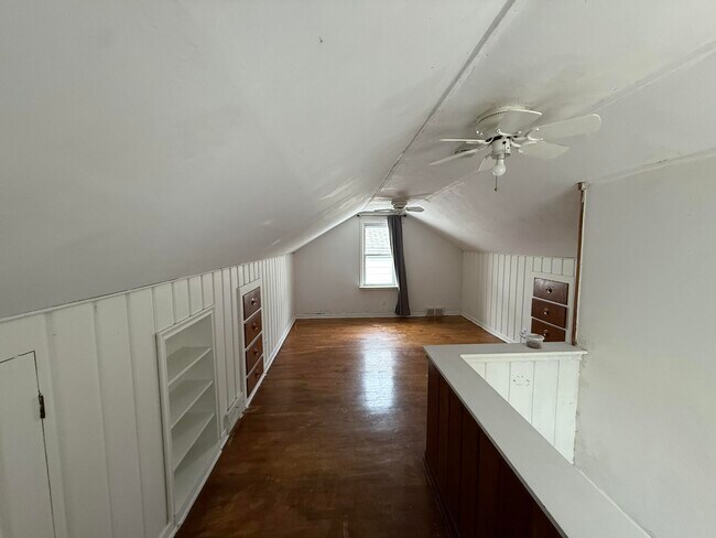 Building Photo - 12062 Moran St