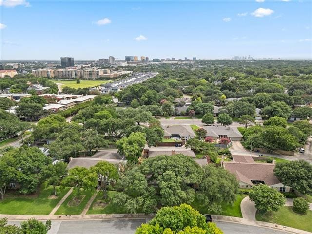 Building Photo - 7610 Meadow Oaks Dr
